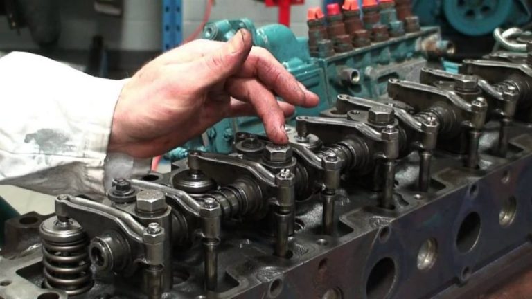 Ada Beberapa Fungsi Kepala Silinder (Cylinder Head) - Cara Mesin