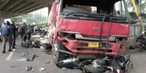 Viral para korban kecelakaan truk pertamina di cibubur