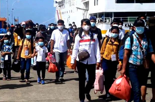 Nasib Ratusan Pekerja Migran Dideportasi dari Malaysia melalui Kepri